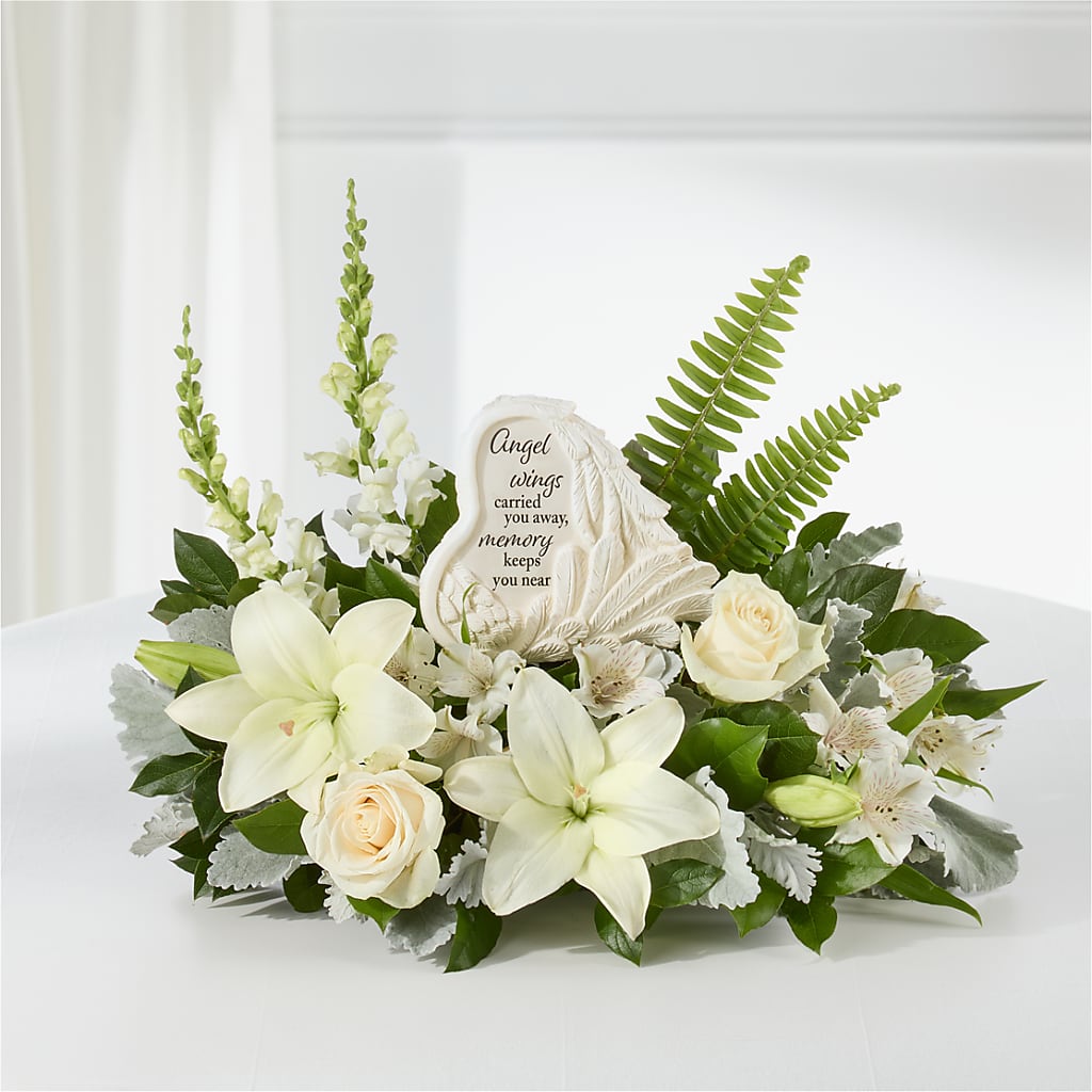 Holding You Close Arrangement – Paola Parra Flowers, Clermont FL