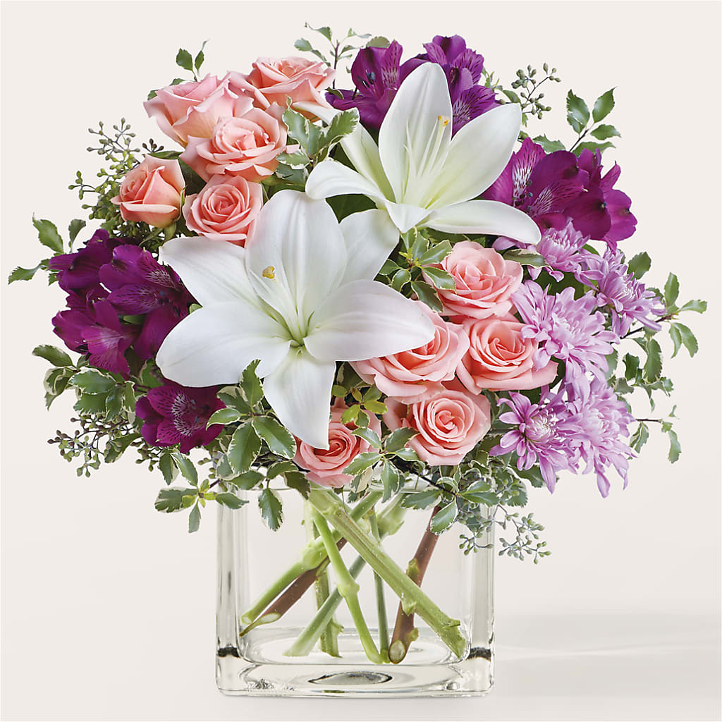 Mani Pedi Bouquet – Paola Parra Flowers, Clermont FL