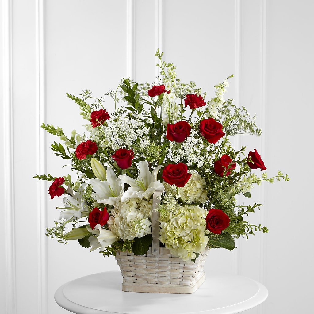 In Loving Memory Arrangement – Paola Parra Flowers, Clermont FL
