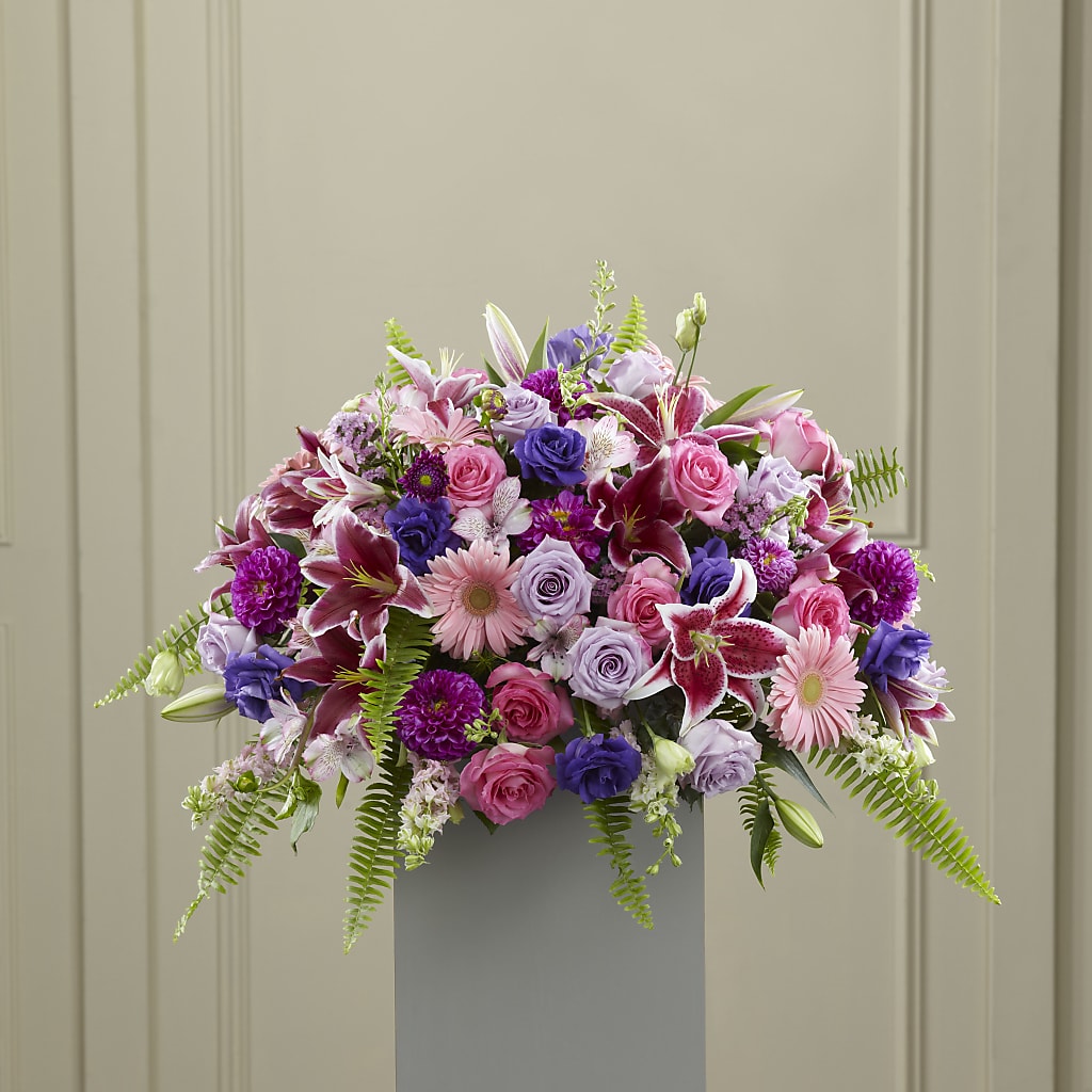 Fare Thee Well Pedestal – Paola Parra Flowers, Clermont FL