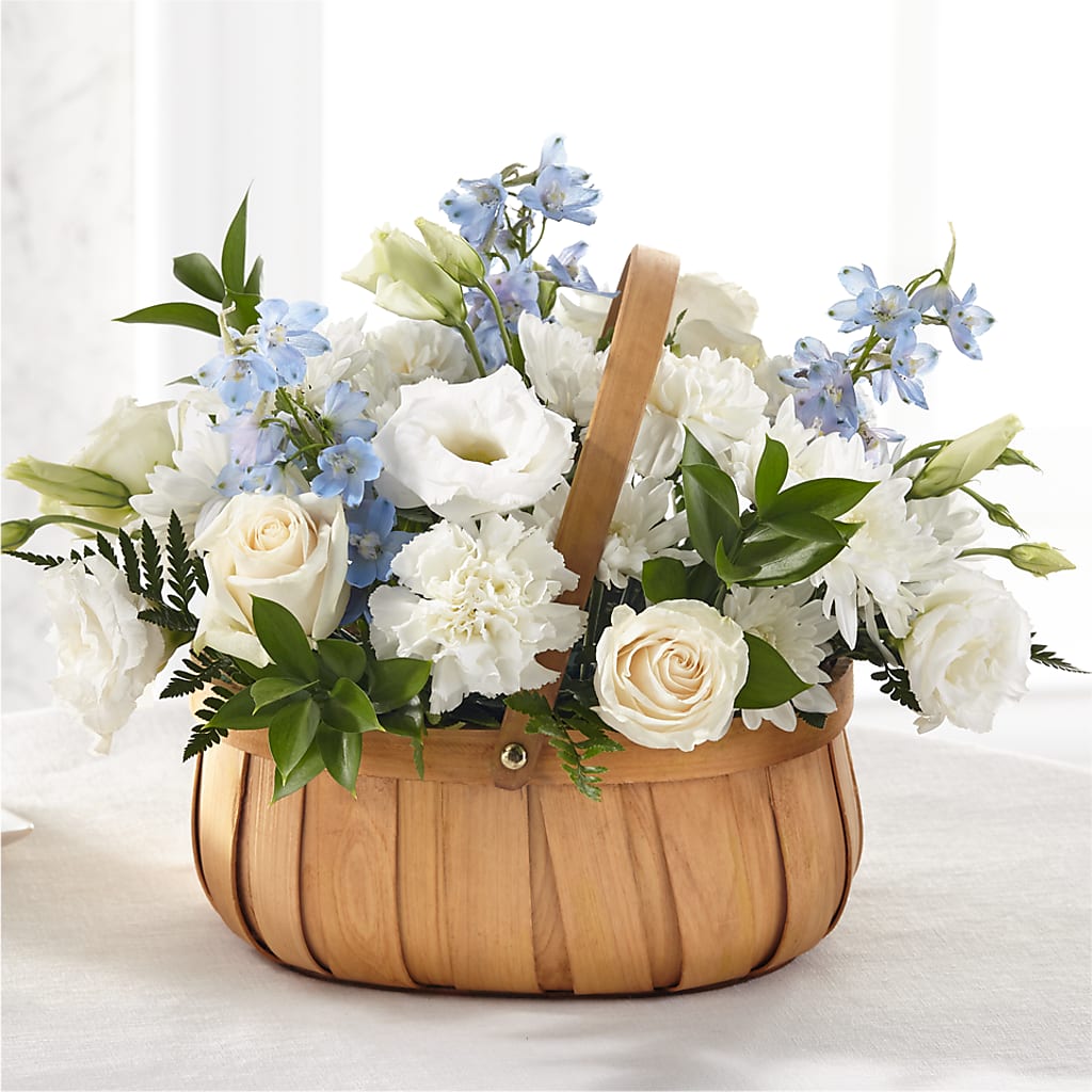 Sincerely Heartfelt Basket – Paola Parra Flowers, Clermont FL