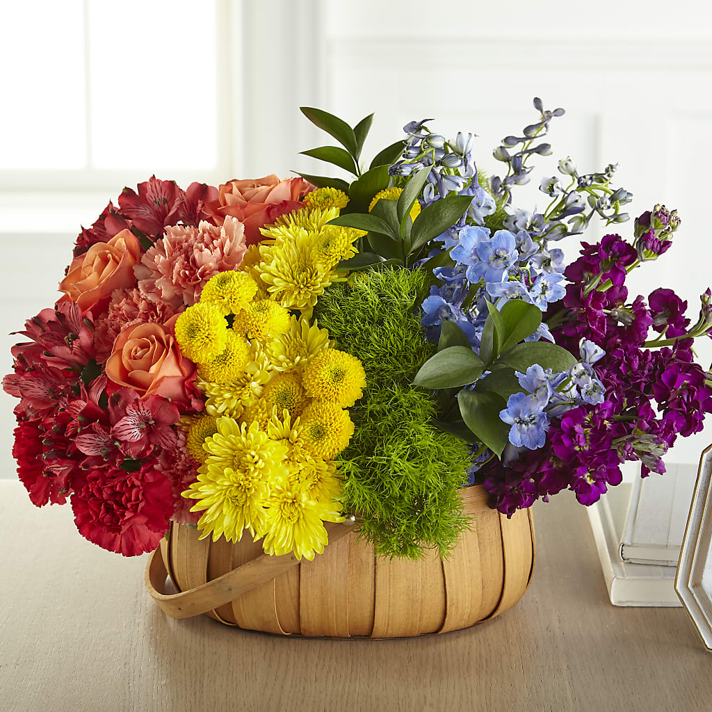 Prideful Basket – Paola Parra Flowers, Clermont FL