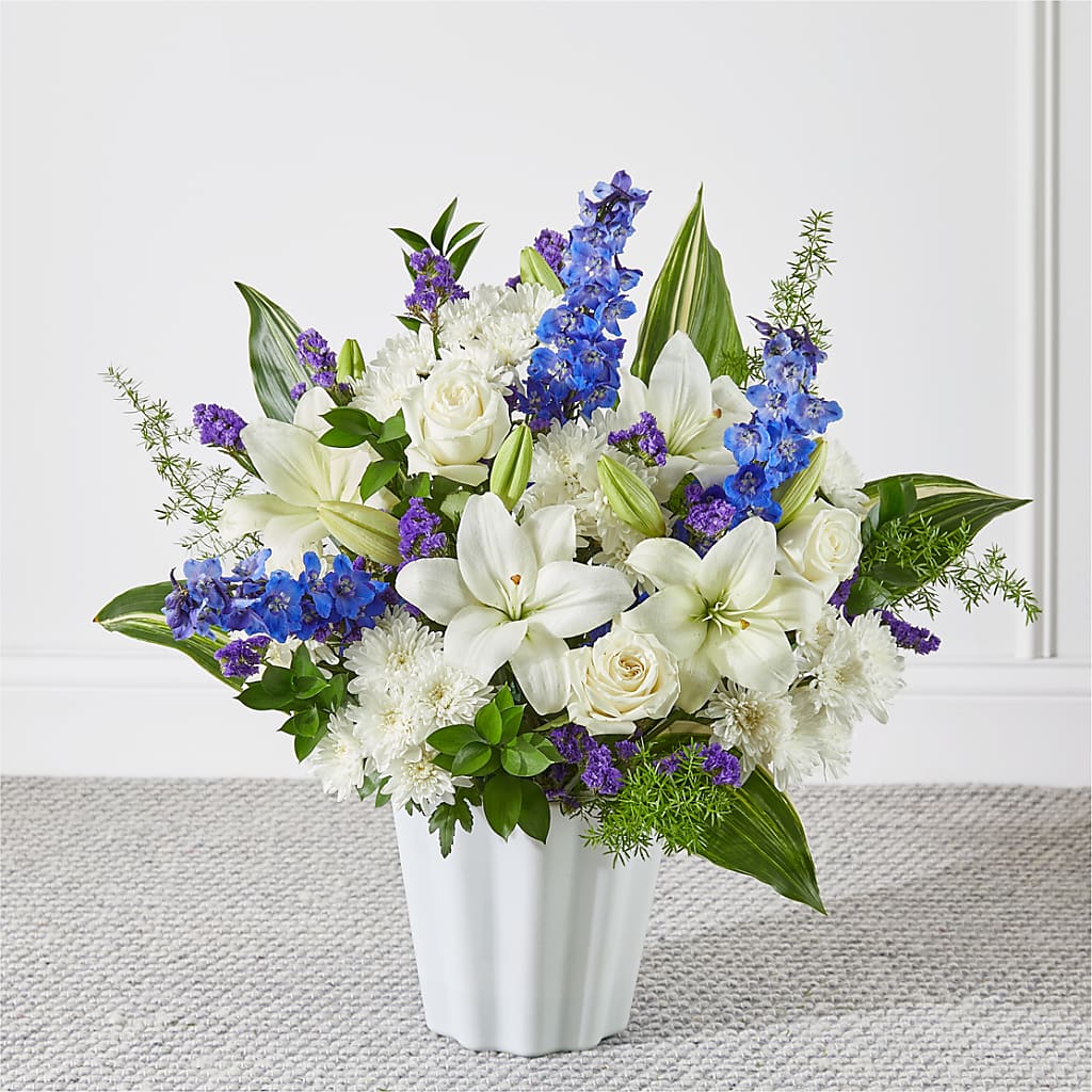 Take Comfort Floor Basket – Paola Parra Flowers, Clermont FL