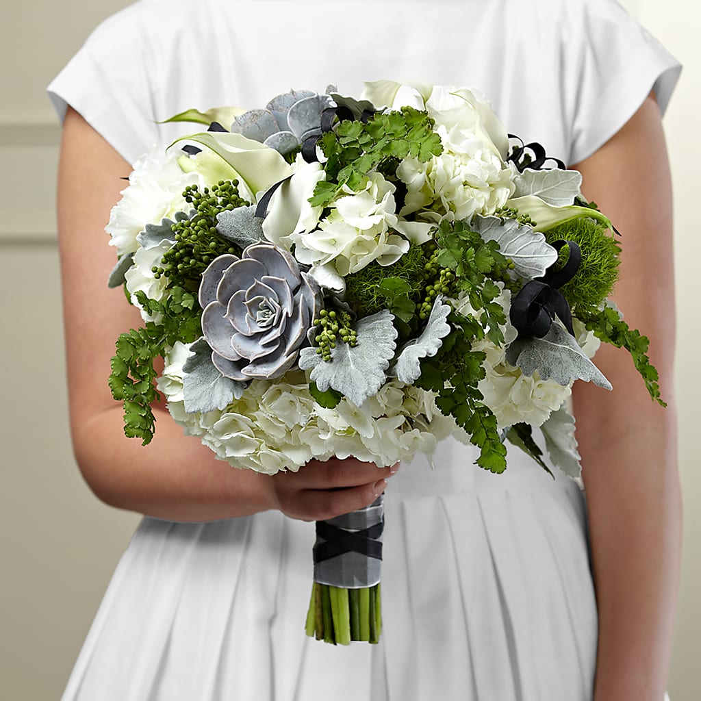 Sweet Innocence Bouquet – Paola Parra Flowers, Clermont FL