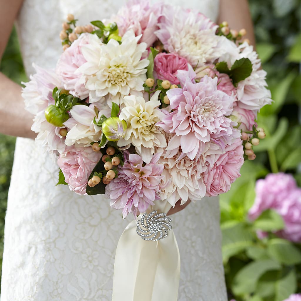 Heart's Promise Bouquet – Paola Parra Flowers, Clermont FL