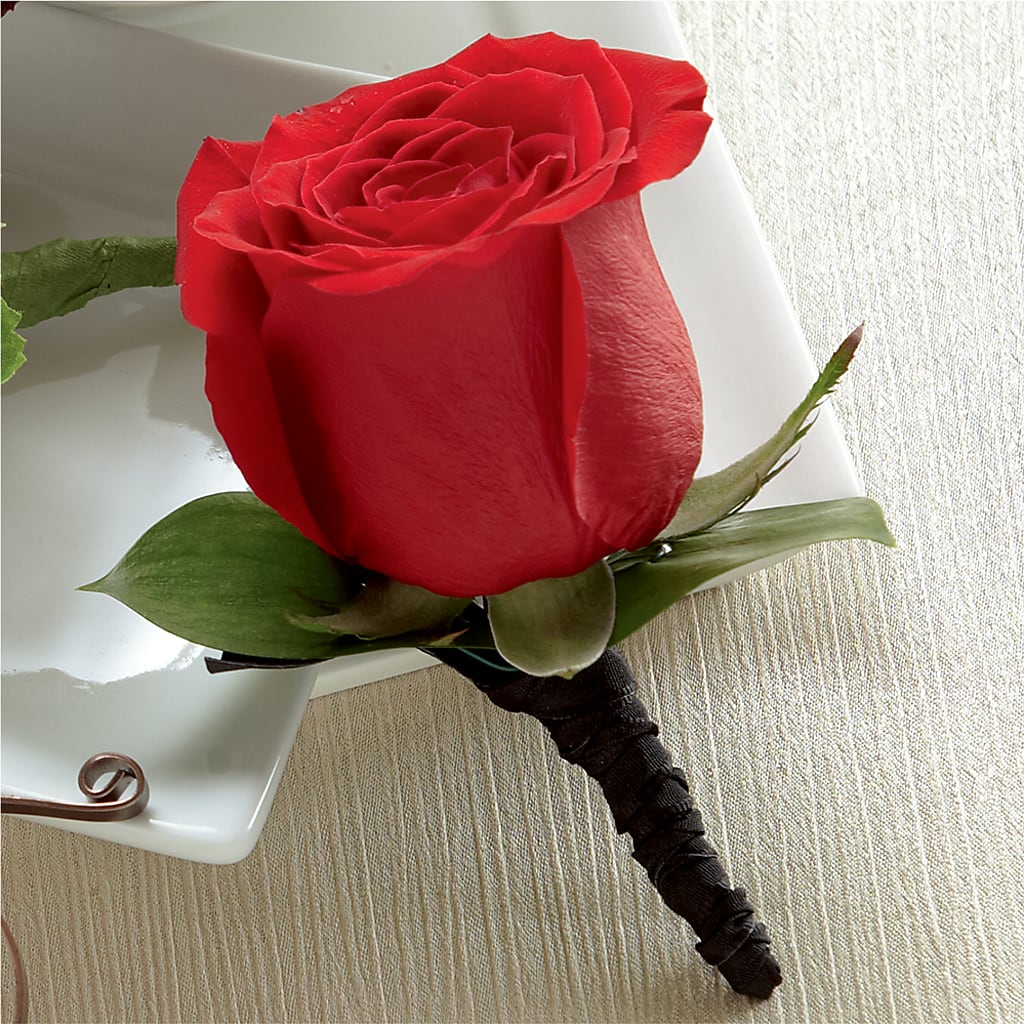Red Rose Boutonniere – Paola Parra Flowers, Clermont FL