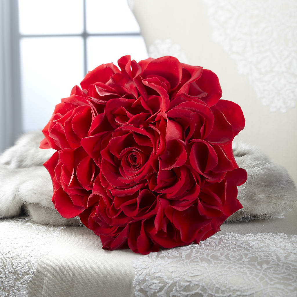 Composite Rose Bouquet – Paola Parra Flowers, Clermont FL