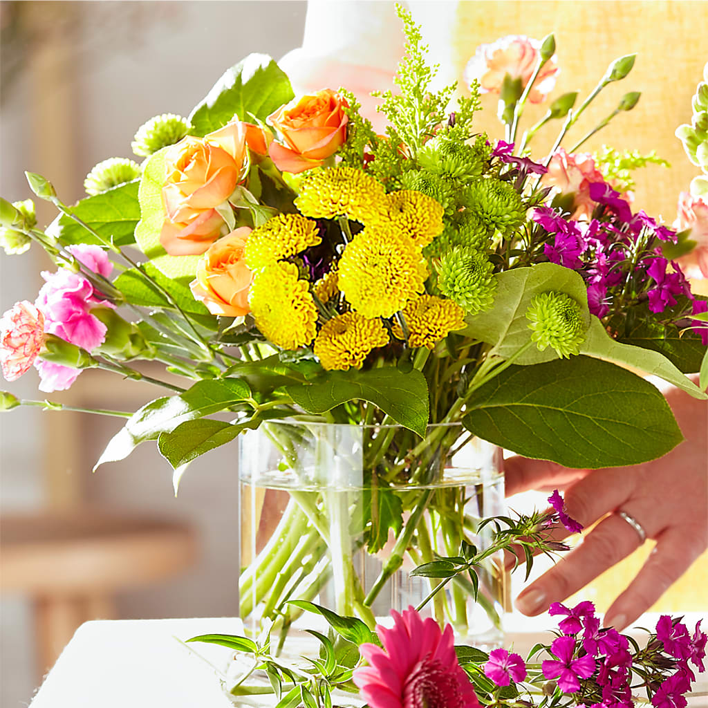 Bold & Bright – A Florist Original –  Paola Parra Flowers, Clermont FL