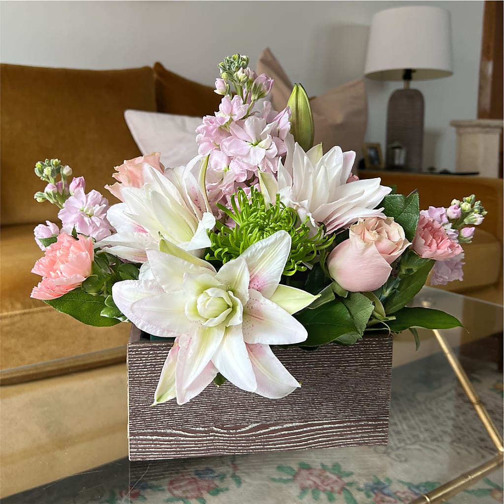 Beautiful Spirit Basket –  Paola Parra Flowers, Clermont FL