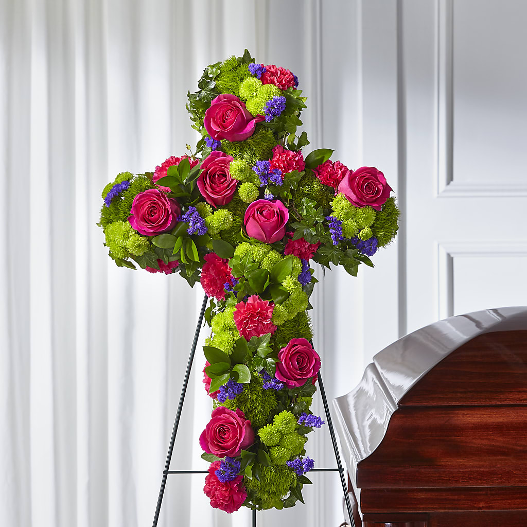 Tribute Rose Floral Cross –  Paola Parra Flowers, Clermont FL