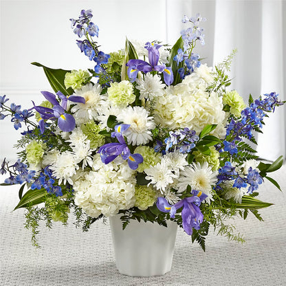 Soft Serenity Floor Basket –  Paola Parra Flowers, Clermont FL