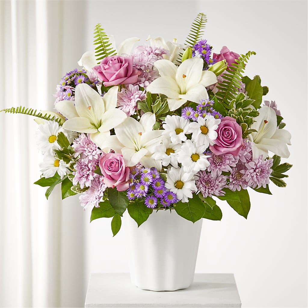 Warmest Thoughts Tabletop Basket –  Paola Parra Flowers, Clermont FL
