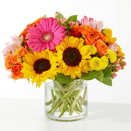Beach Day Bouquet –  Paola Parra Flowers, Clermont FL