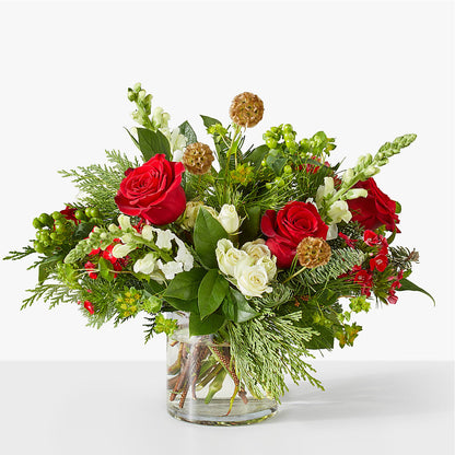 Deck the Halls Bouquet –  Paola Parra Flowers, Clermont FL