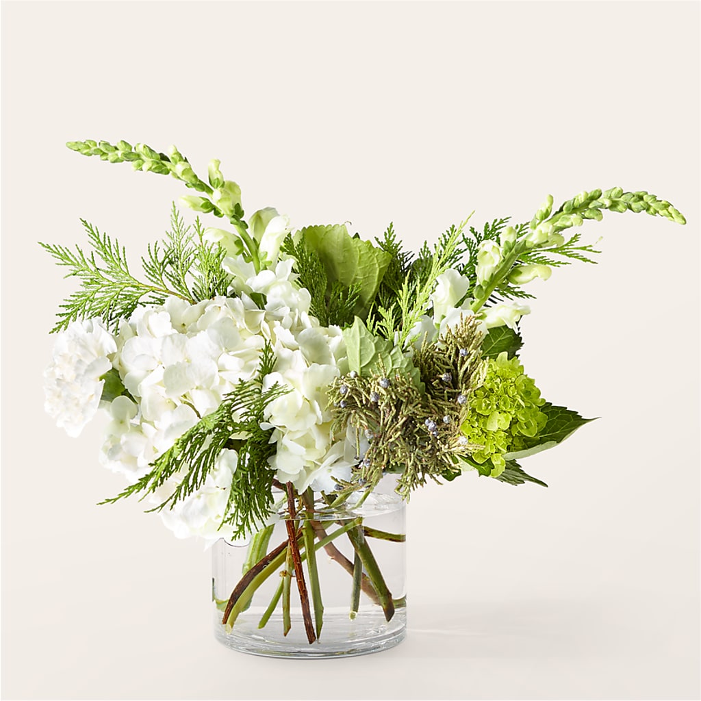 Marshmallows on Top Bouquet –  Paola Parra Flowers, Clermont FL