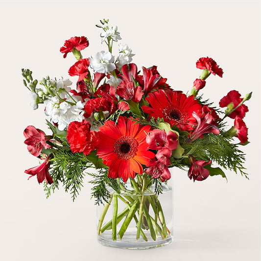 Holidaisy Bouquet –  Paola Parra Flowers, Clermont FL