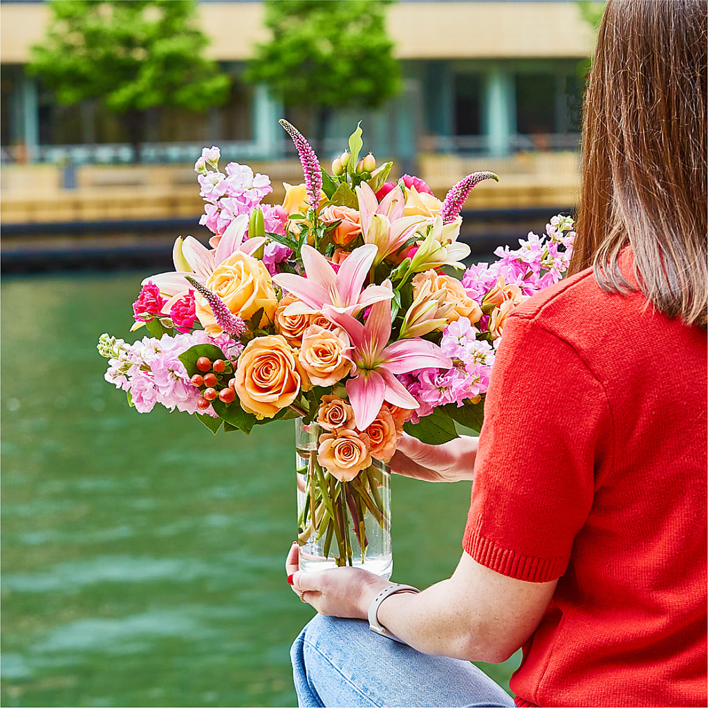 Bisous Bouquet –  Paola Parra Flowers, Clermont FL