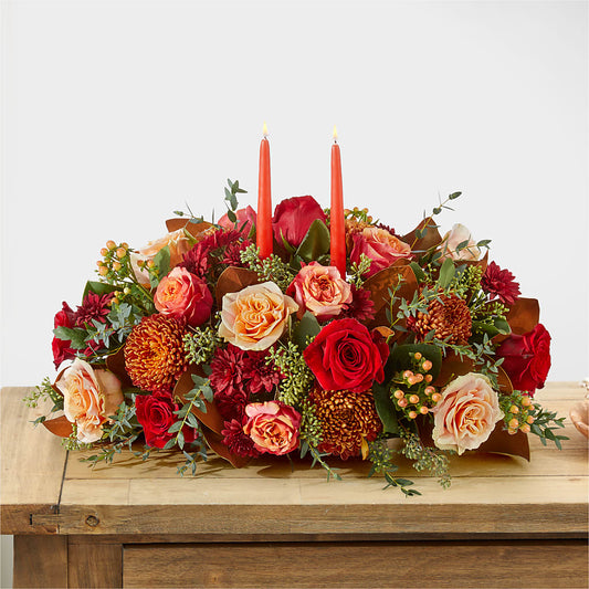 Gather Near Centerpiece –  Paola Parra Flowers, Clermont FL
