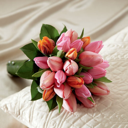 Embraceable Bouquet –  Paola Parra Flowers, Clermont FL