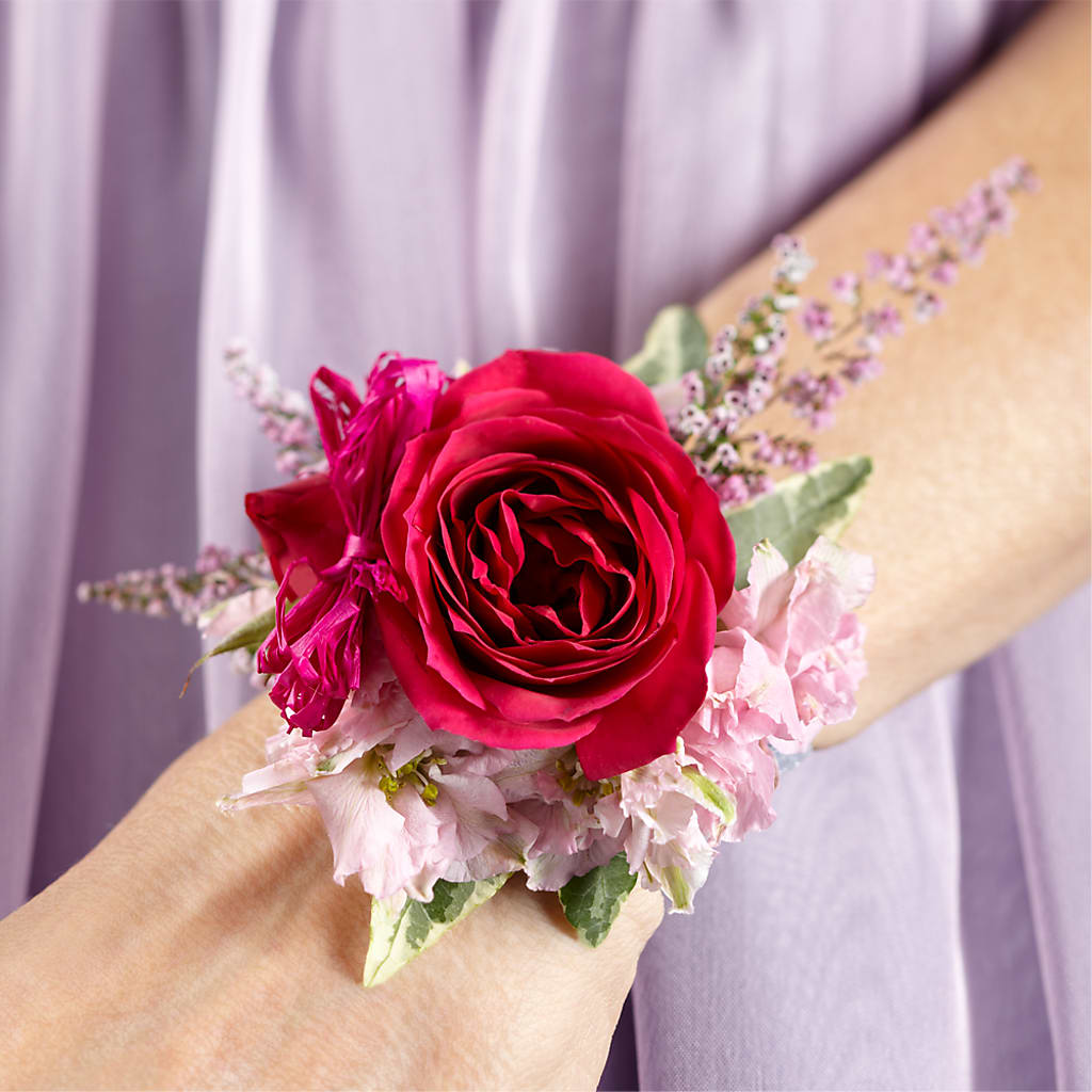 Rose Charm Corsage –  Paola Parra Flowers, Clermont FL