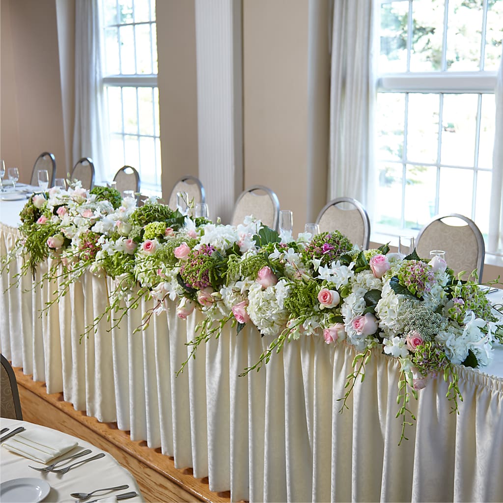 State of Joy Head Table Arrangement –  Paola Parra Flowers, Clermont FL